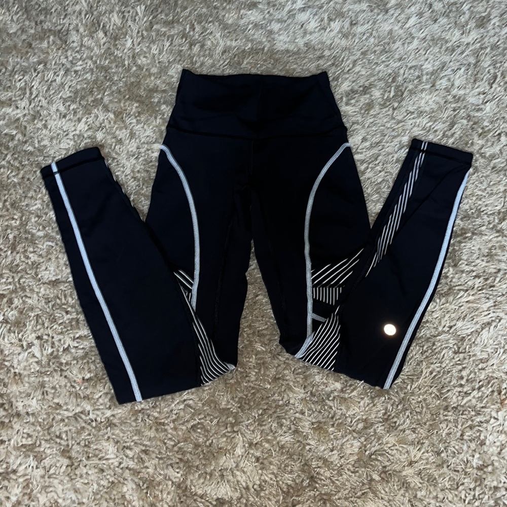 Lululemon Size 2 28’ Leggings